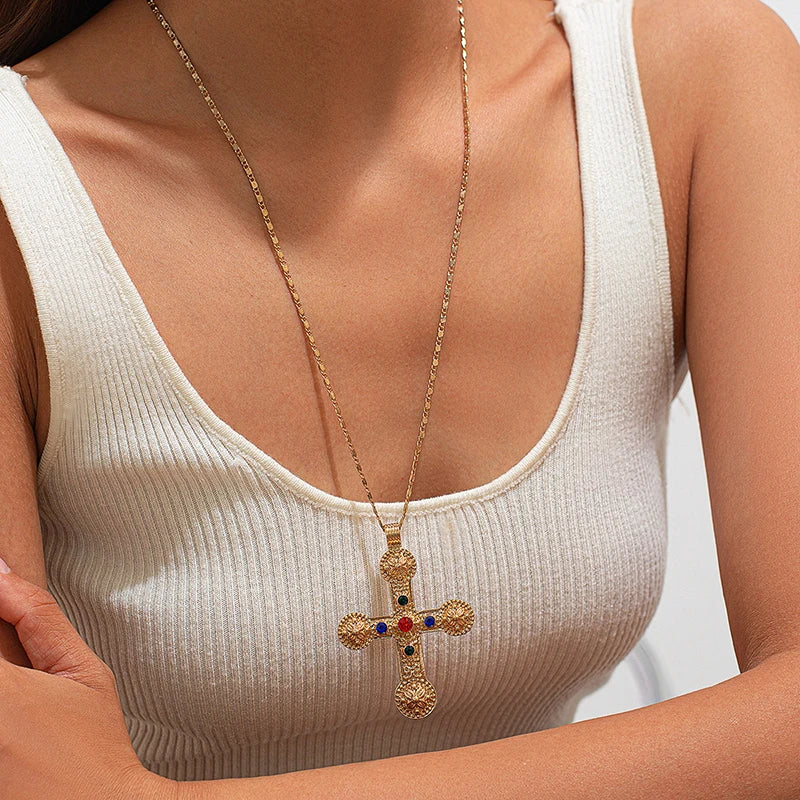 Fashion Rhinestone Cross Pendant Necklace For Men Women Versatile Sweater Chain Hip Hop Cross Necklace Jewelry Accessories Gifts