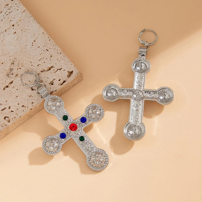 Fashion Rhinestone Cross Pendant Necklace For Men Women Versatile Sweater Chain Hip Hop Cross Necklace Jewelry Accessories Gifts